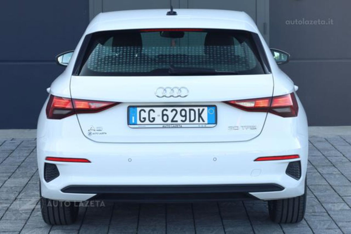 Audi A3 Sportback 30 TFSI S tronic Business (15)