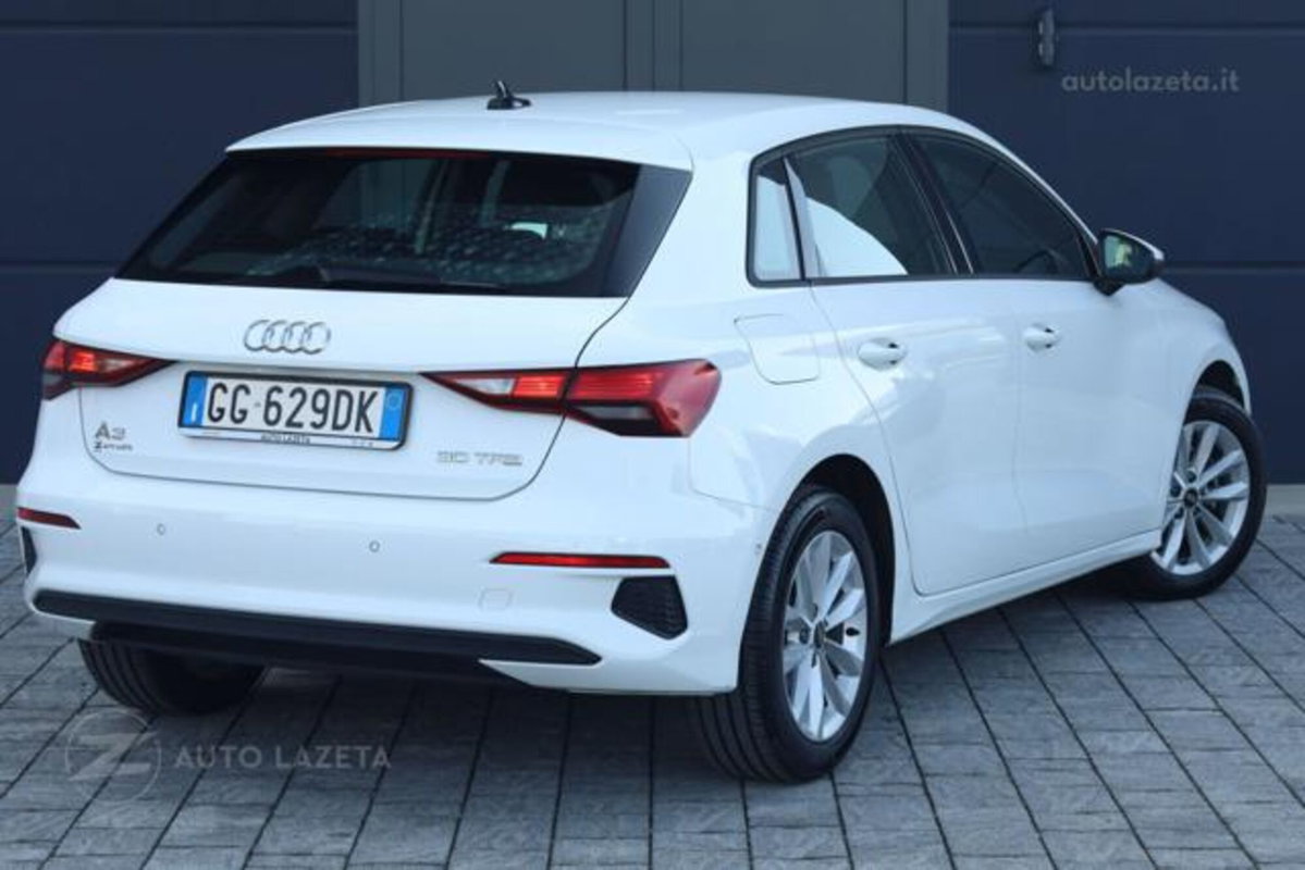 Audi A3 Sportback 30 TFSI S tronic Business (3)