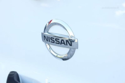 Nissan Primastar 2.0 dCi 110CV PC-TN Bus (17)