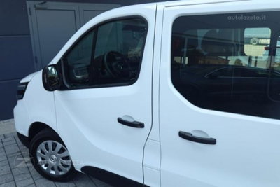 Nissan Primastar 2.0 dCi 110CV PC-TN Bus (19)