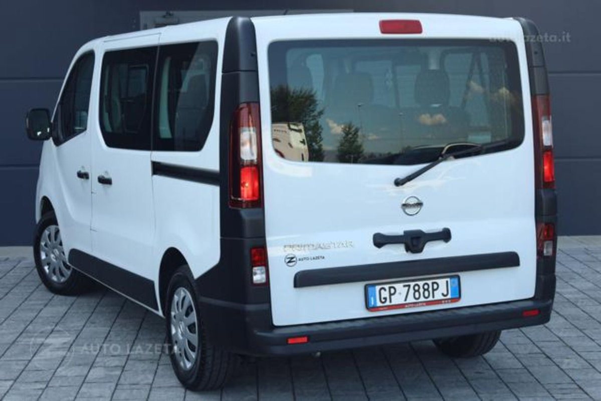 Nissan Primastar 2.0 dCi 110CV PC-TN Bus (4)