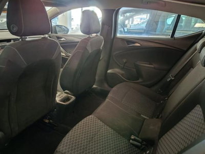 Opel Astra 1.6 CDTI 136CV 4 porte aut. Elective (8)