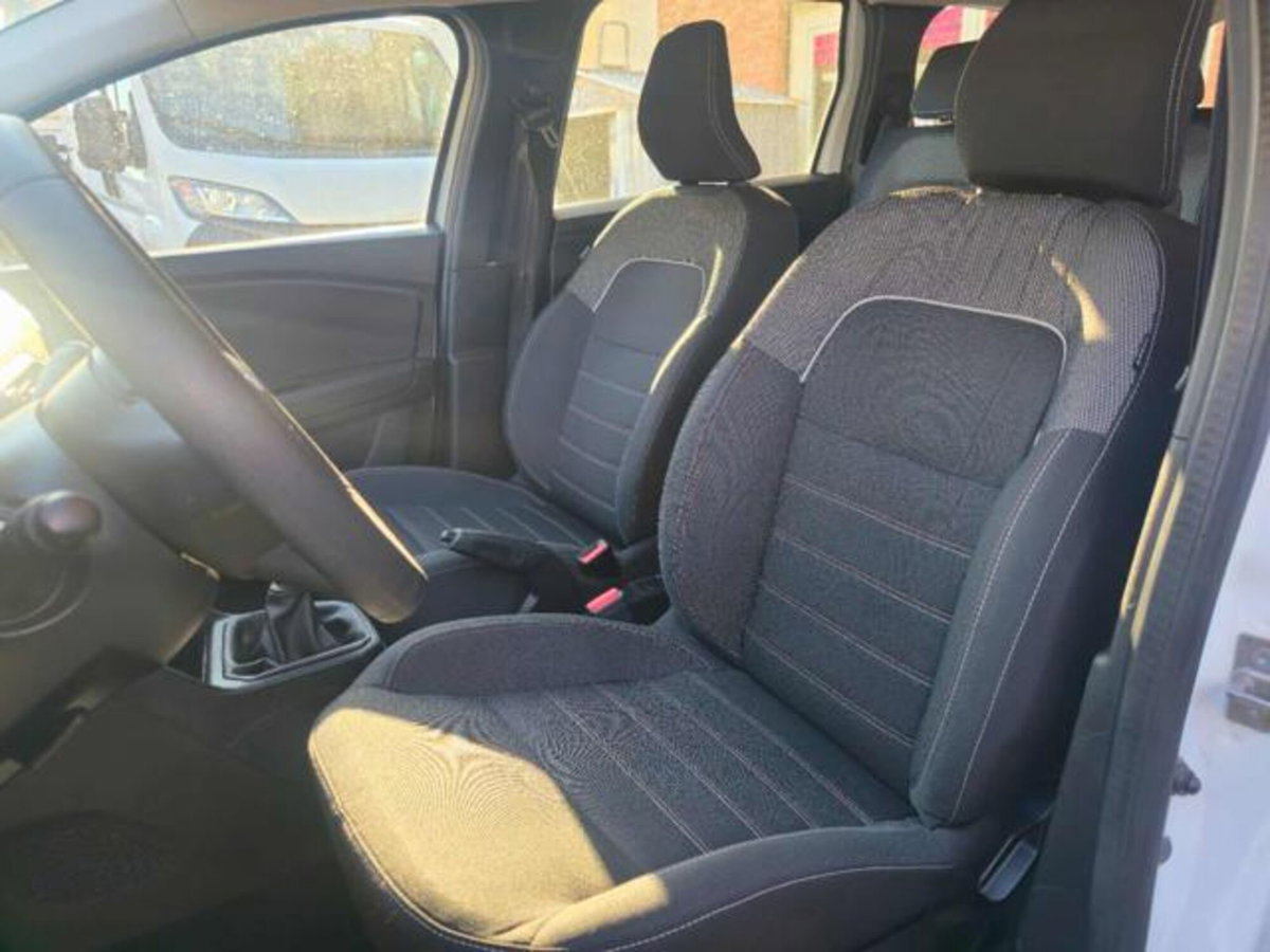 Dacia Jogger Jogger 1.0 TCe GPL 100 CV 5 posti Essential (9)
