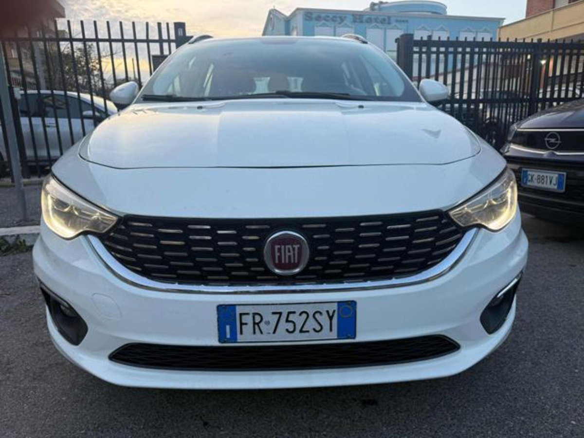 Fiat Tipo Station Wagon Tipo 1.6 Mjt S&S SW Lounge (3)
