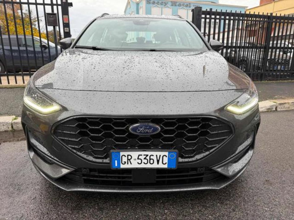 Ford Focus Station Wagon 1.5 EcoBlue 115 CV automatico SW ST-Line Design (3)