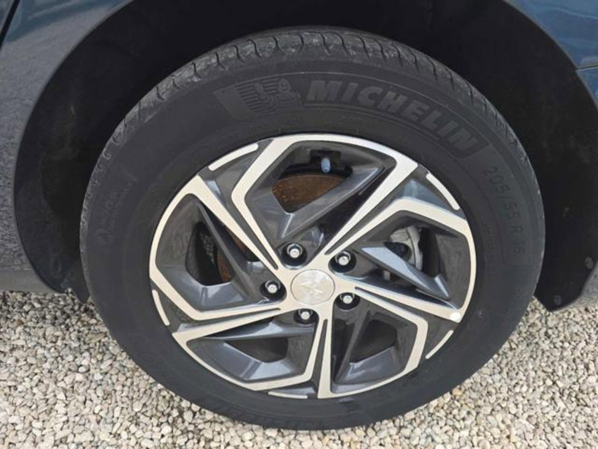 Hyundai i30 Station Wagon 1.0 t-gdi 48V Prime 120cv dct (12)