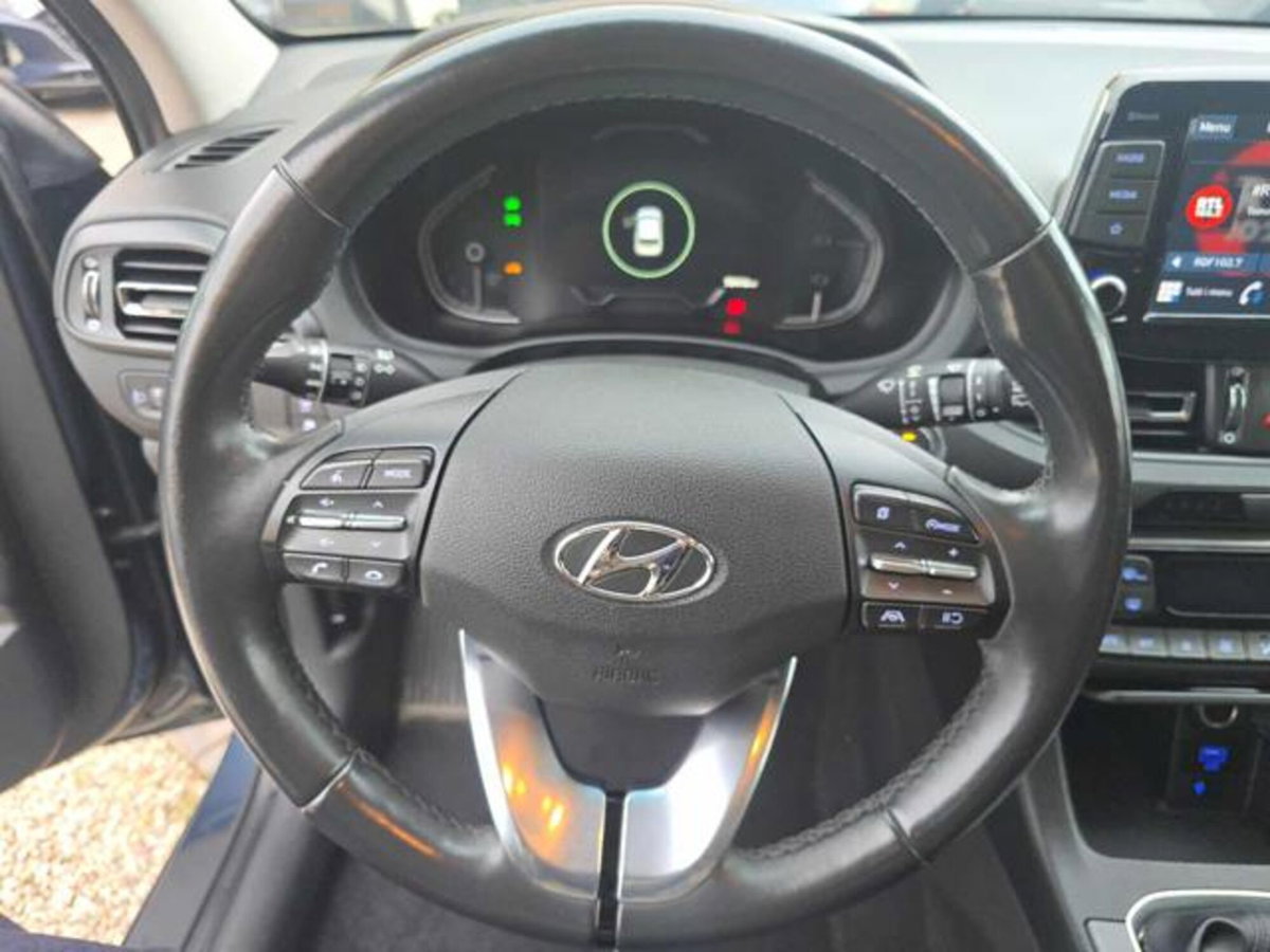 Hyundai i30 Station Wagon 1.0 t-gdi 48V Prime 120cv dct (9)
