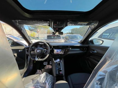 Alfa Romeo Junior 1.2 ibrida Speciale 145cv edct6 (4)