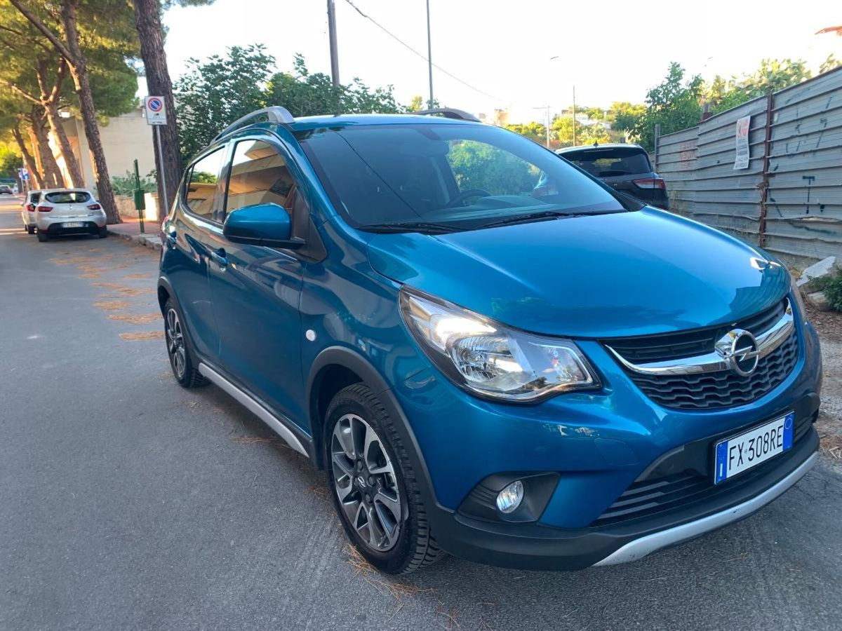 Opel Karl Rocks 1.0 73 CV (3)