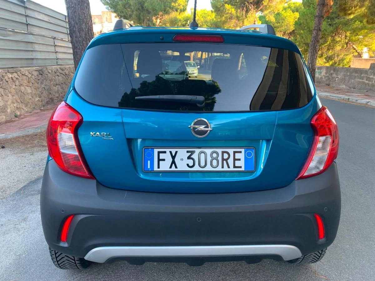 Opel Karl Rocks 1.0 73 CV (9)
