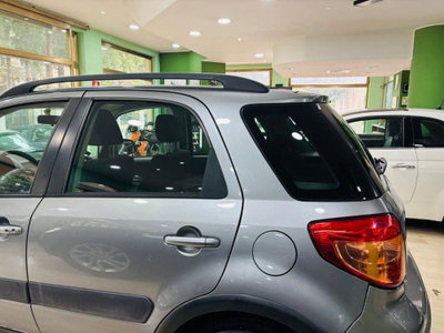Suzuki SX4 DDiS 16V 4WD Outdoor Line GLX (7)
