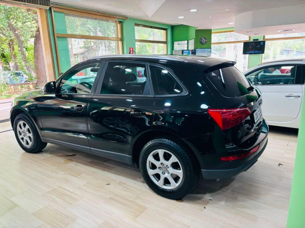 Audi Q5 2.0 TDI 170 CV quattro S tronic (6)