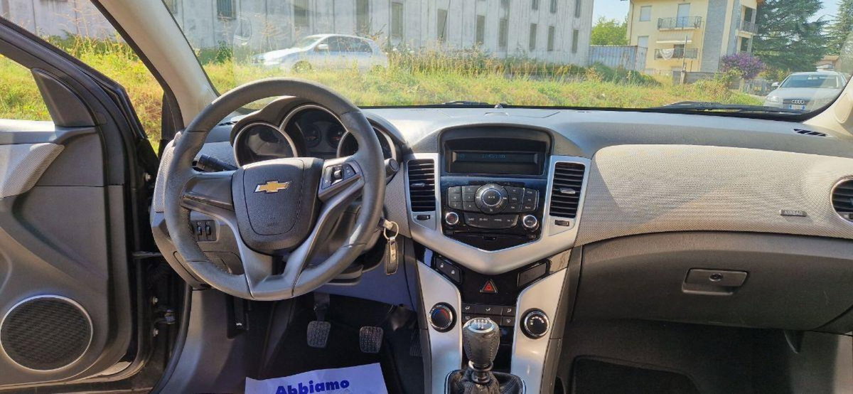 Chevrolet Cruze 1.6 4 porte LS GPL Eco Logic (13)