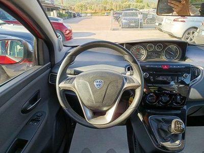 Lancia Ypsilon 1.3 MJT 16V 95 CV 5 porte S&S Platinum (14)