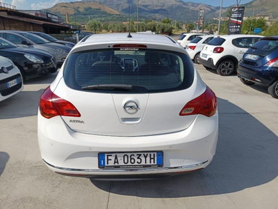 Opel Astra 1.4 Turbo 140CV 4 porte GPL Tech Cosmo (8)