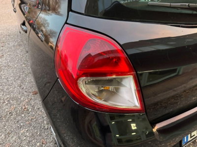 Renault Clio 1.2 16V 5 porte GPL Dynamique (19)