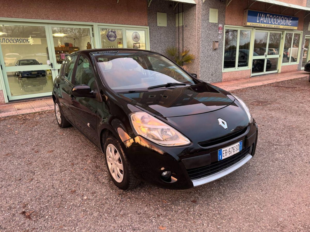 Renault Clio 1.2 16V 5 porte GPL Dynamique (3)