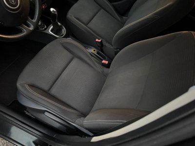Renault Clio 1.2 16V 5 porte GPL Dynamique (9)