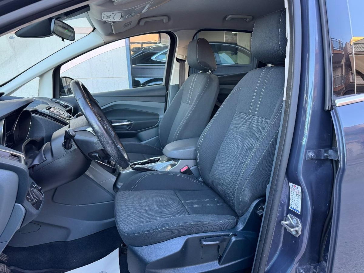Ford C-Max 1.6 TDCi 115CV Titanium (9)