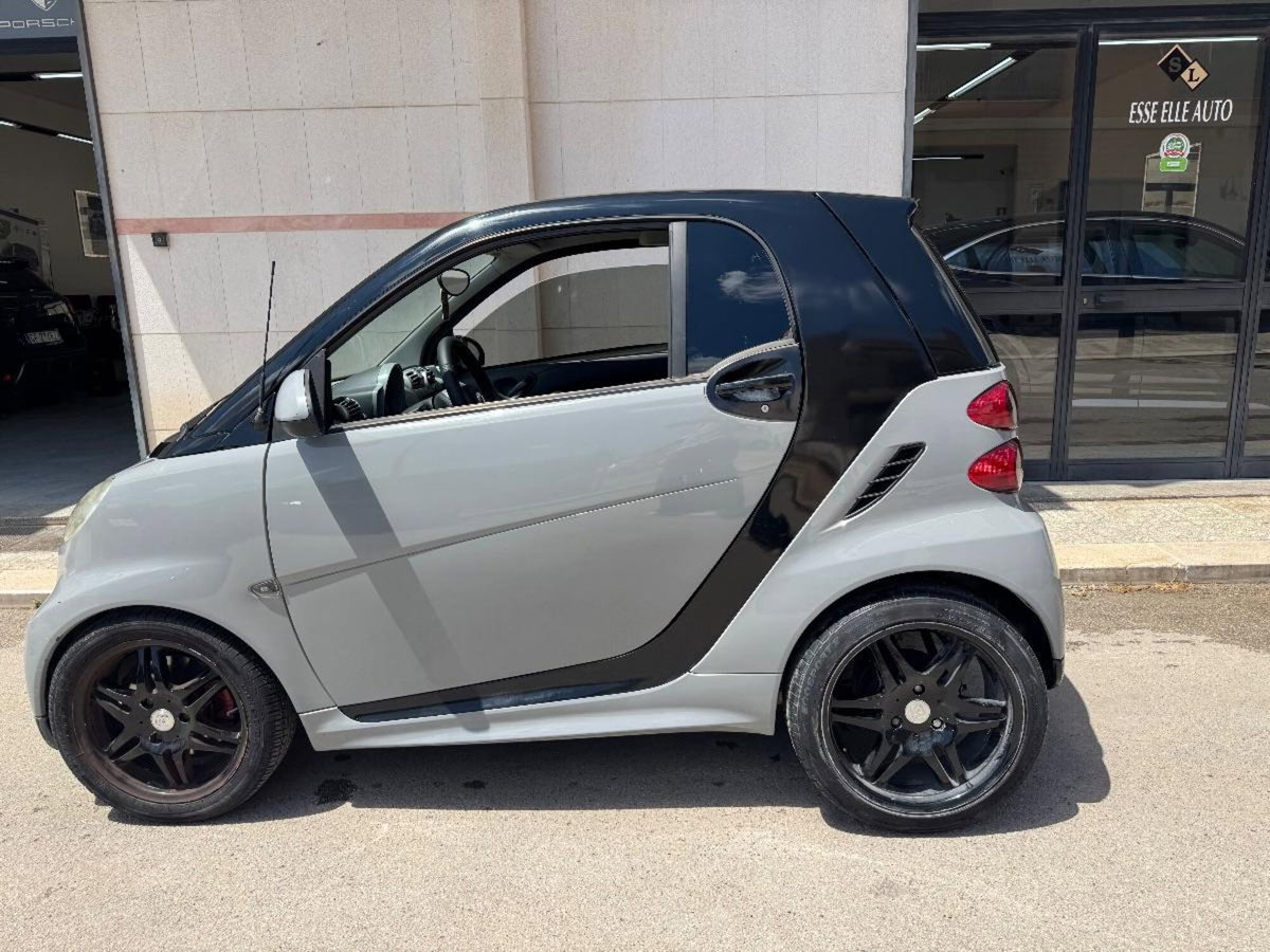smart Fortwo 1000 52 kW MHD coupé passion (7)