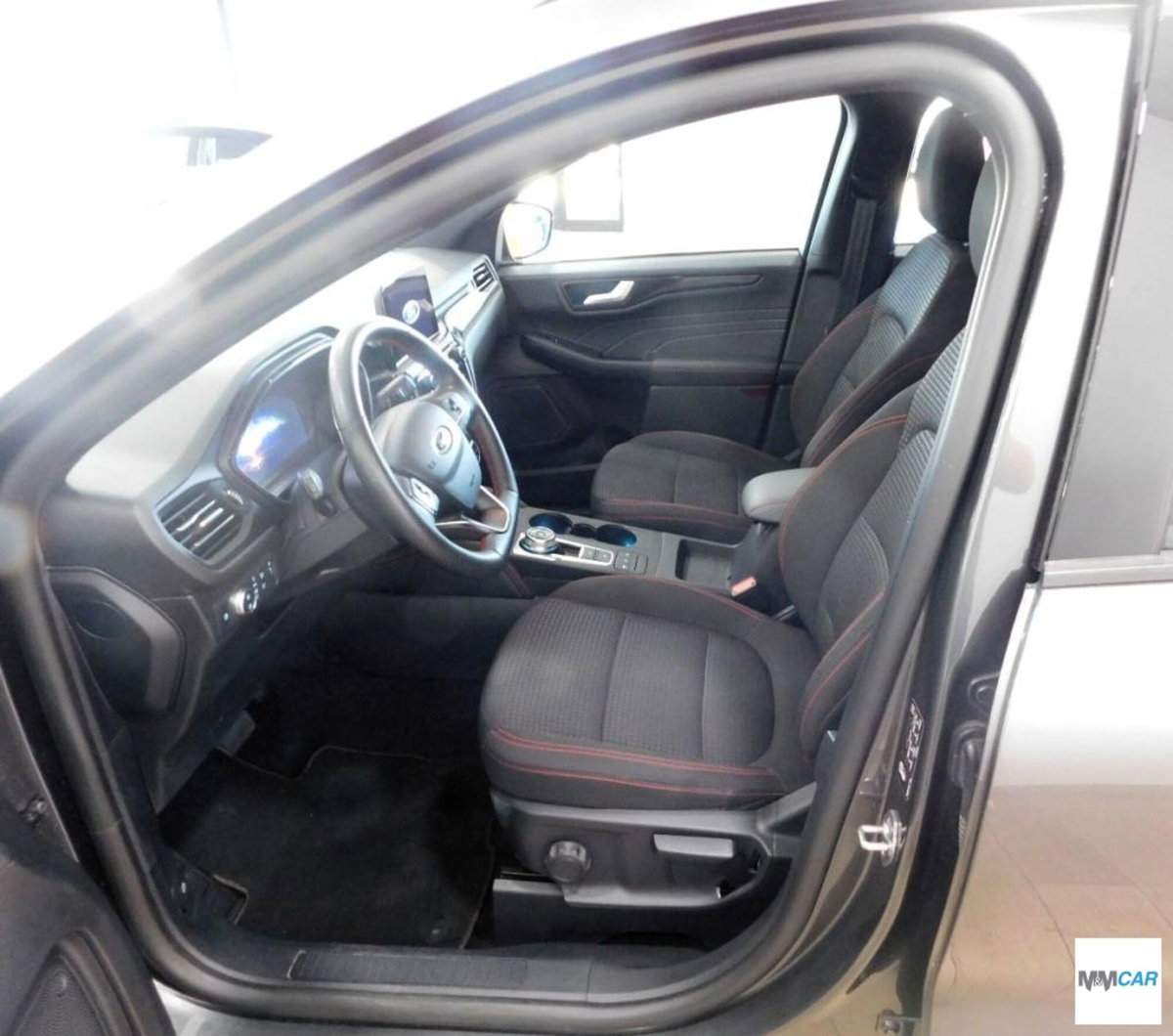 Ford Kuga 2.5 Plug In Hybrid 225 CV CVT 2WD ST-Line (9)
