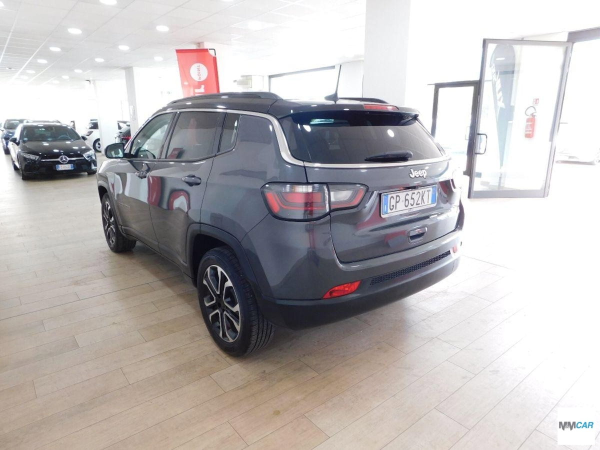 Jeep Compass 1.6 Multijet II 2WD Limited (4)