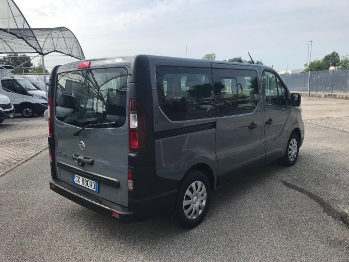 Nissan Primastar bus 2.0 dci 110cv S&S L1H1 Tekna 9p.ti (6)