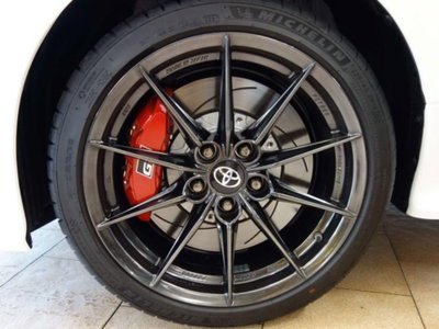 Toyota GR Yaris 1.6 Circuit imt-6 (11)