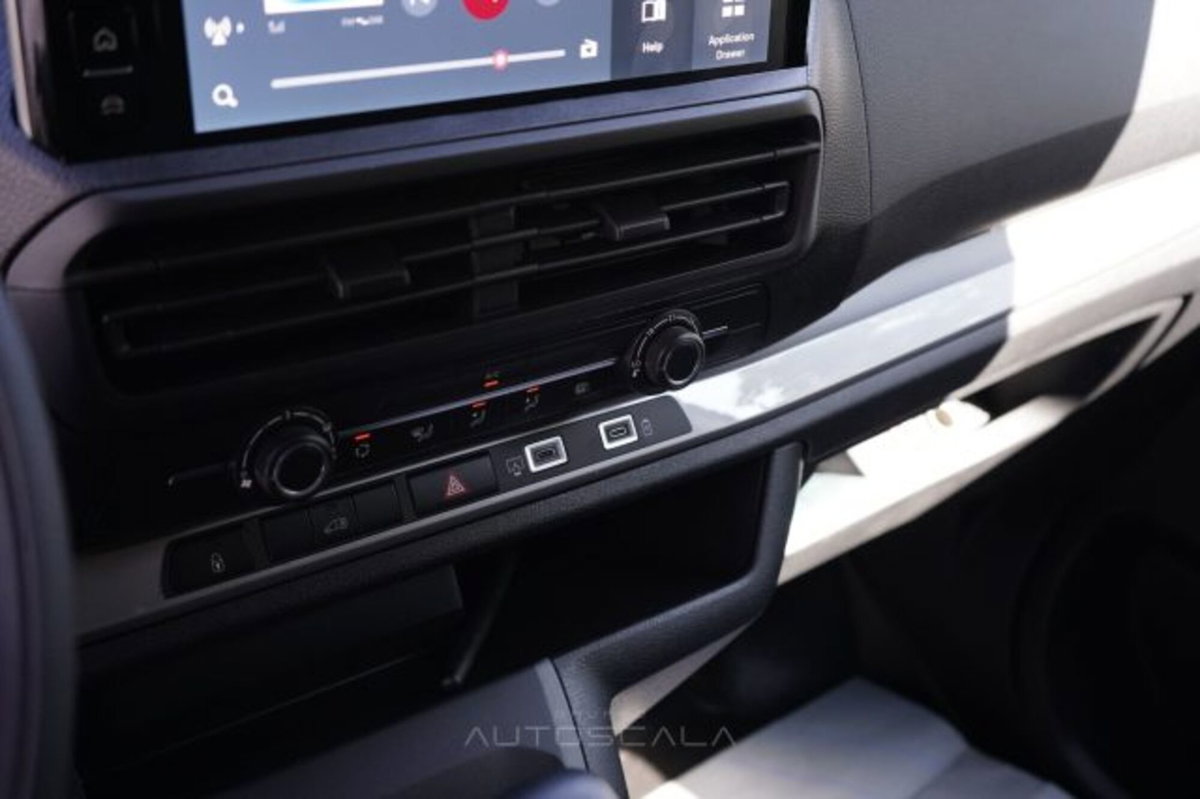 Fiat Scudo Furgone ce 1.5 bluehdi 120cv L3H1 (12)