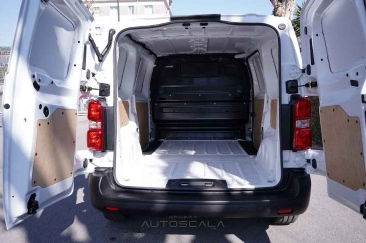 Fiat Scudo Furgone ce 1.5 bluehdi 120cv L3H1 (19)