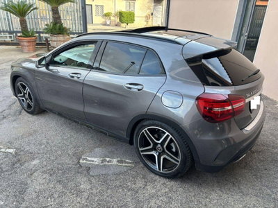 Mercedes-Benz GLA SUV 200 d Automatic 4Matic Premium (13)