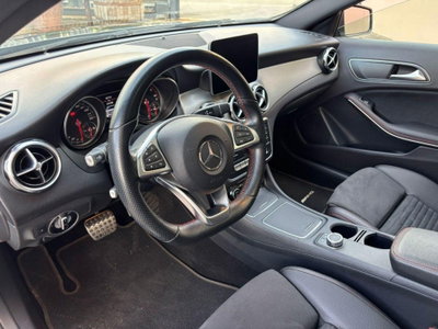 Mercedes-Benz GLA SUV 200 d Automatic 4Matic Premium (5)