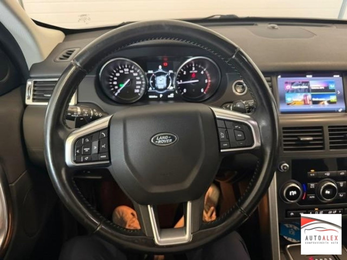 Land Rover Discovery Sport 2.0 TD4 150 CV Pure (9)