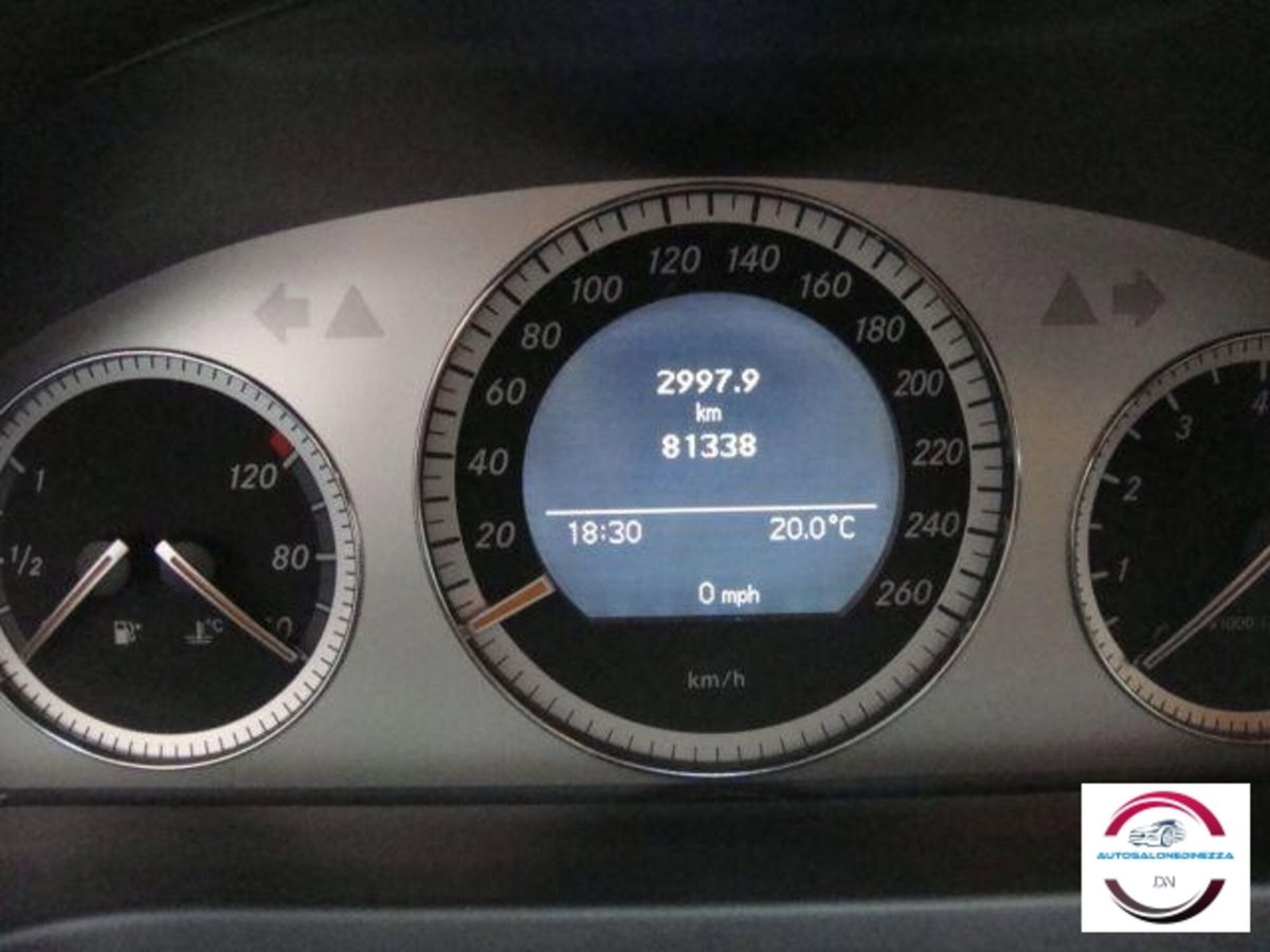 Mercedes-Benz Classe C 200 Avantgarde (14)