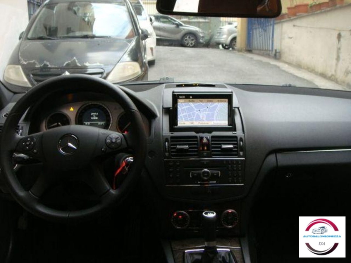 Mercedes-Benz Classe C 200 Avantgarde (17)
