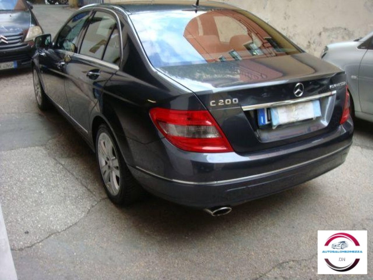 Mercedes-Benz Classe C 200 Avantgarde (4)
