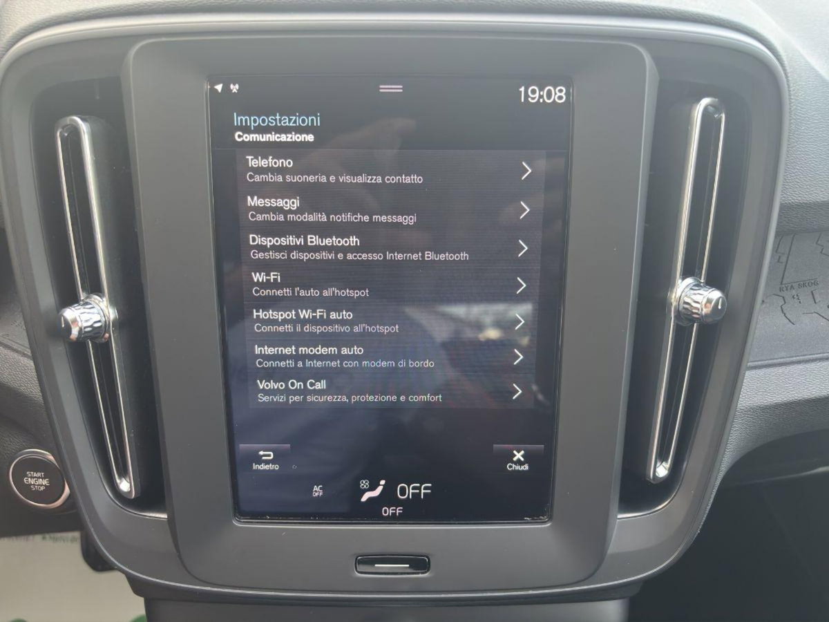 Volvo XC40 D3 Geartronic Business Plus (15)