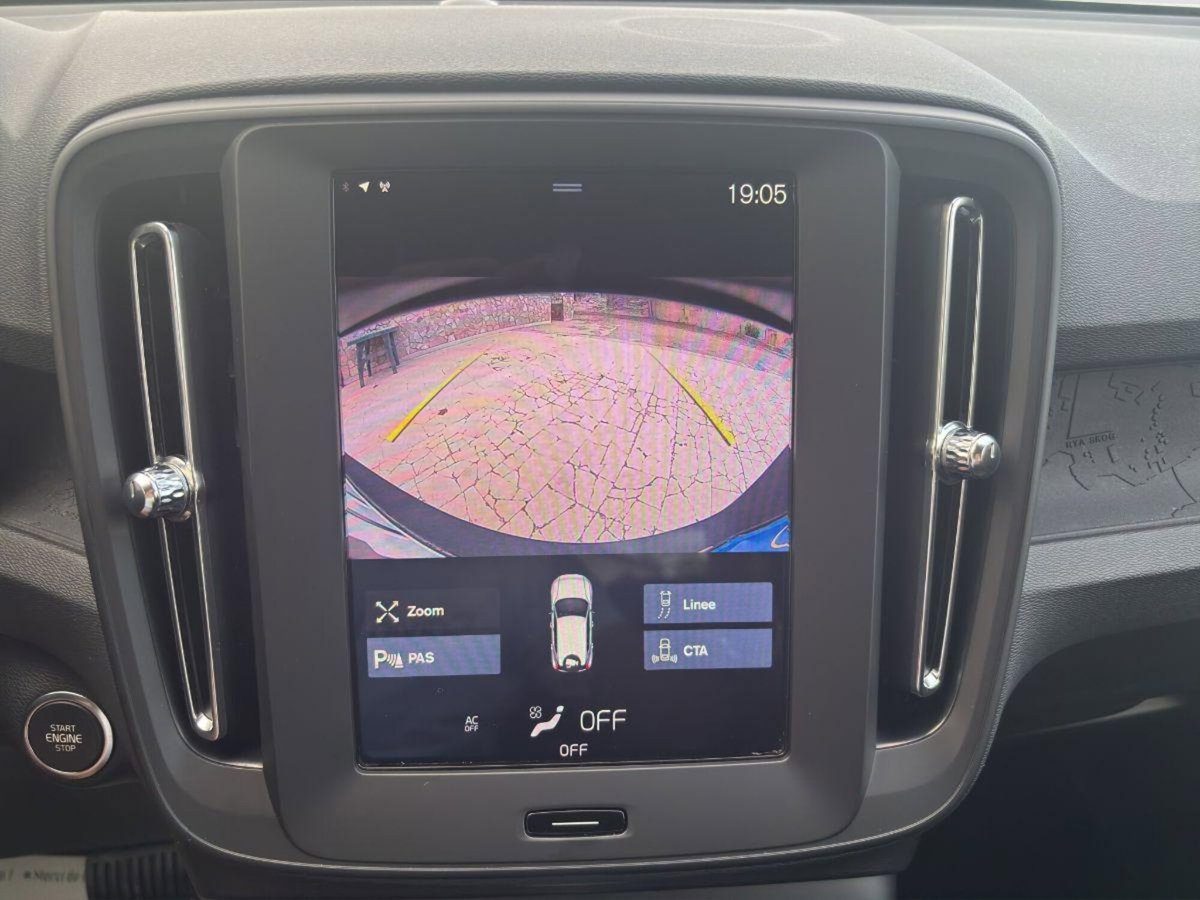 Volvo XC40 D3 Geartronic Business Plus (18)