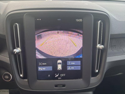 Volvo XC40 D3 Geartronic Business Plus (18)
