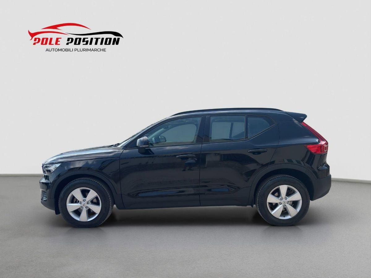 Volvo XC40 D3 Geartronic Business Plus (2)