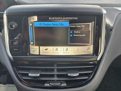 Peugeot 2008 e-HDi 115 CV Stop&Start Allure (16)