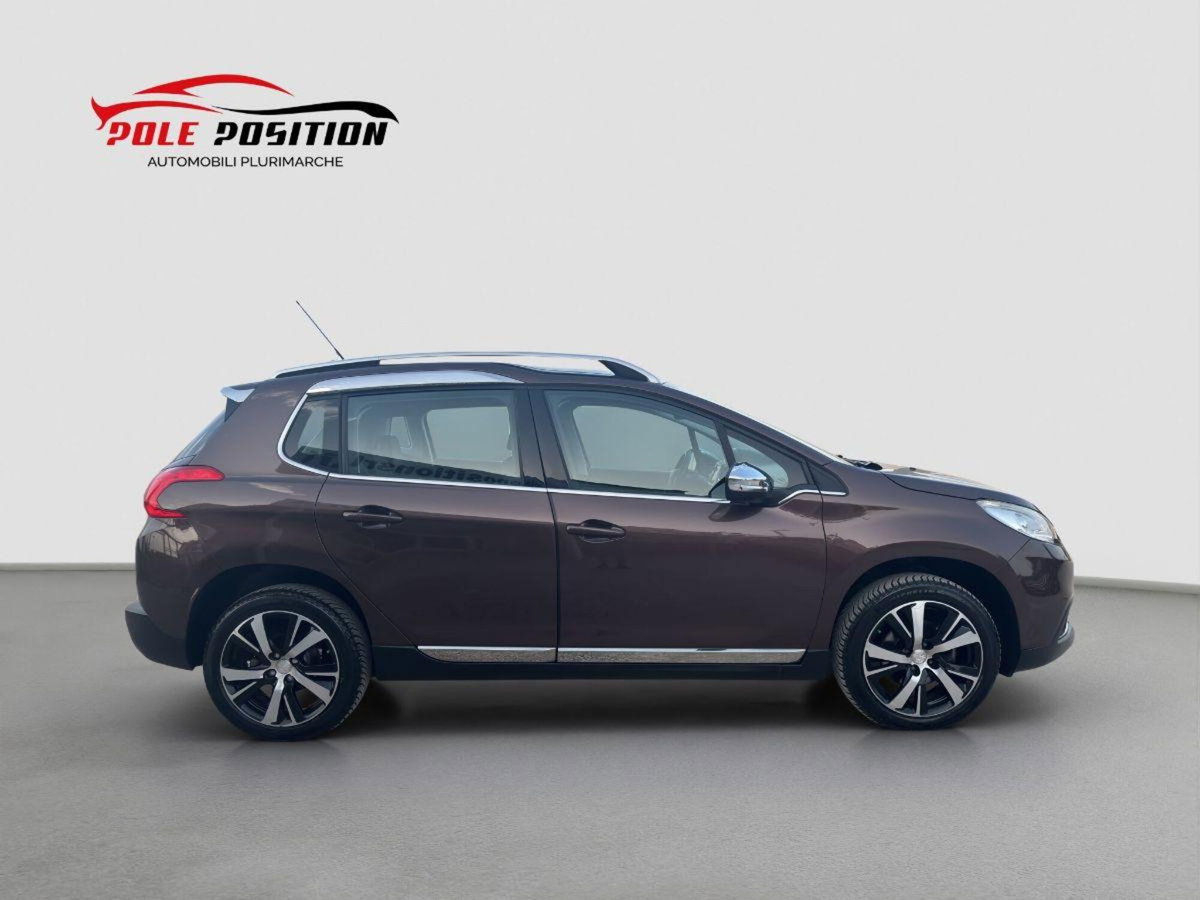 Peugeot 2008 e-HDi 115 CV Stop&Start Allure (6)