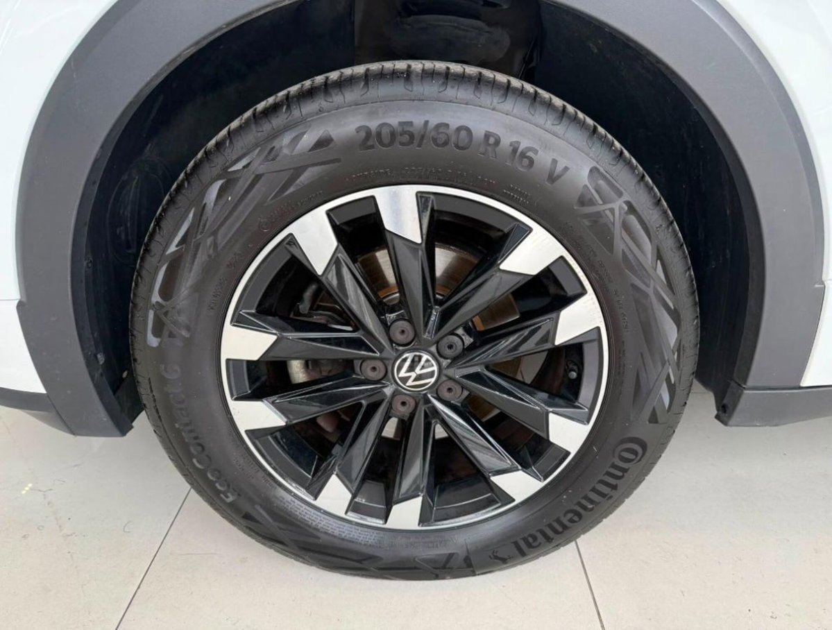Volkswagen T-Cross 1.0 TSI Sport (10)