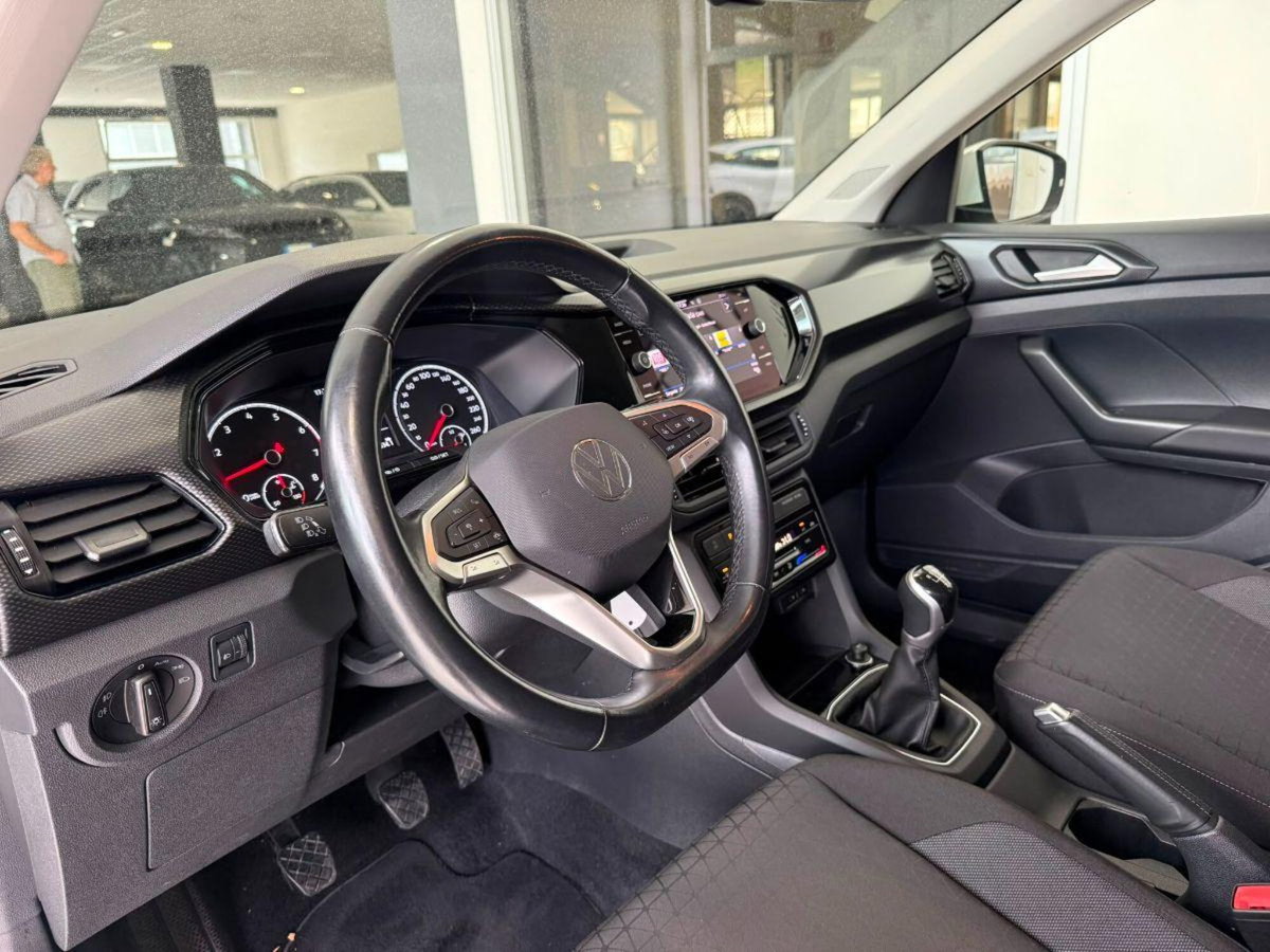 Volkswagen T-Cross 1.0 TSI Sport (12)