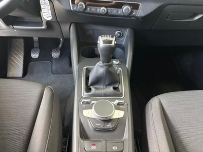 Audi Q2 Q2 30 TFSI Business (17)