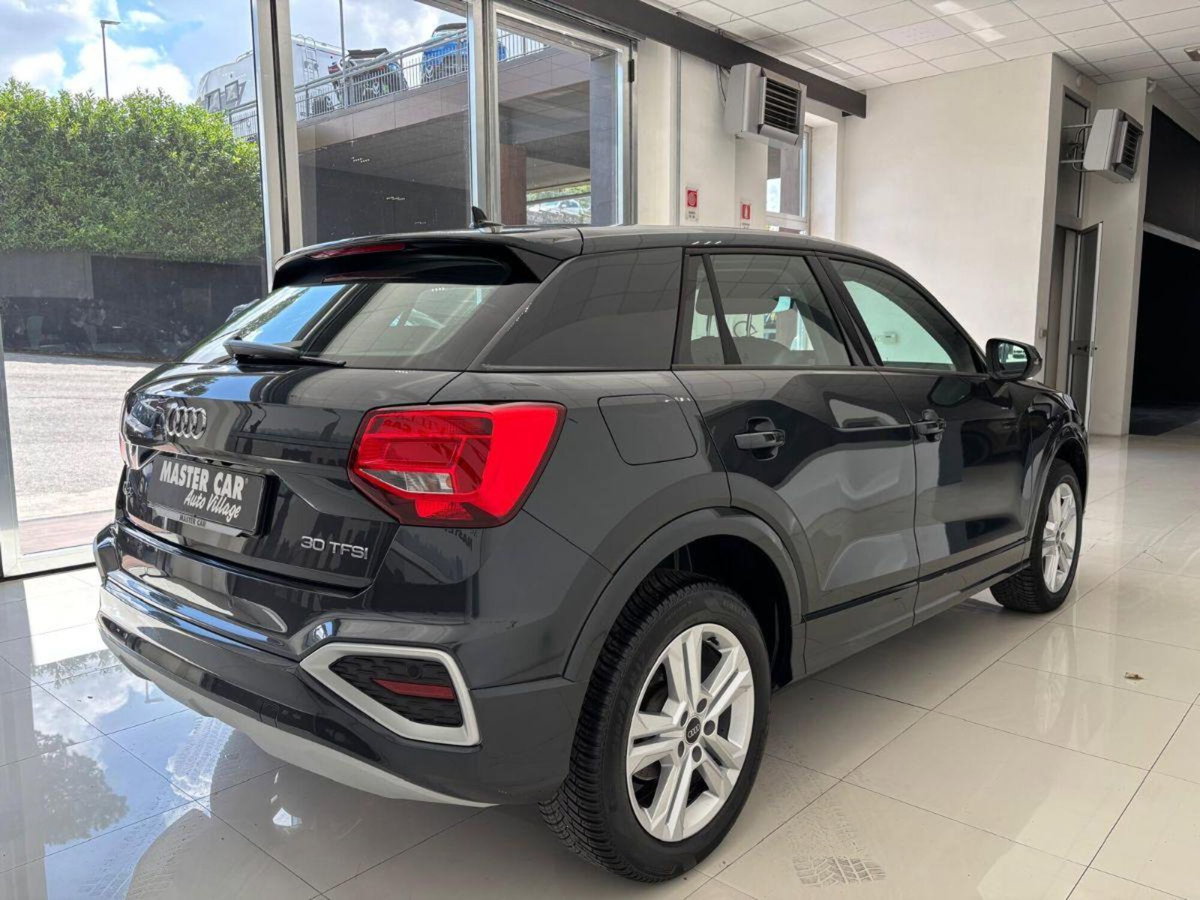 Audi Q2 Q2 30 TFSI Business (4)