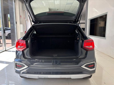 Audi Q2 Q2 30 TFSI Business (7)
