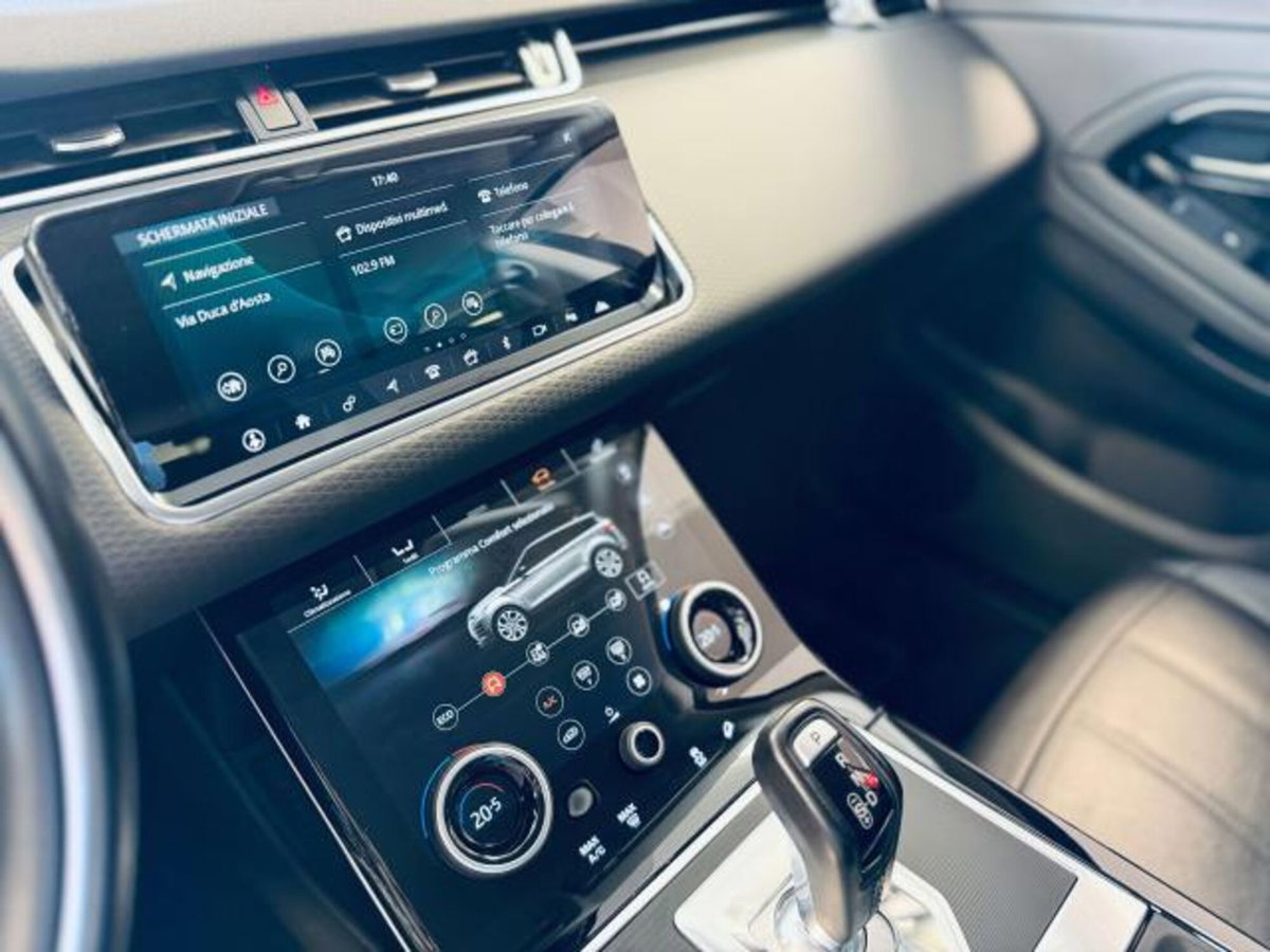 Land Rover Range Rover Evoque 2.0D I4-L.Flw 150 CV AWD Auto SE (8)