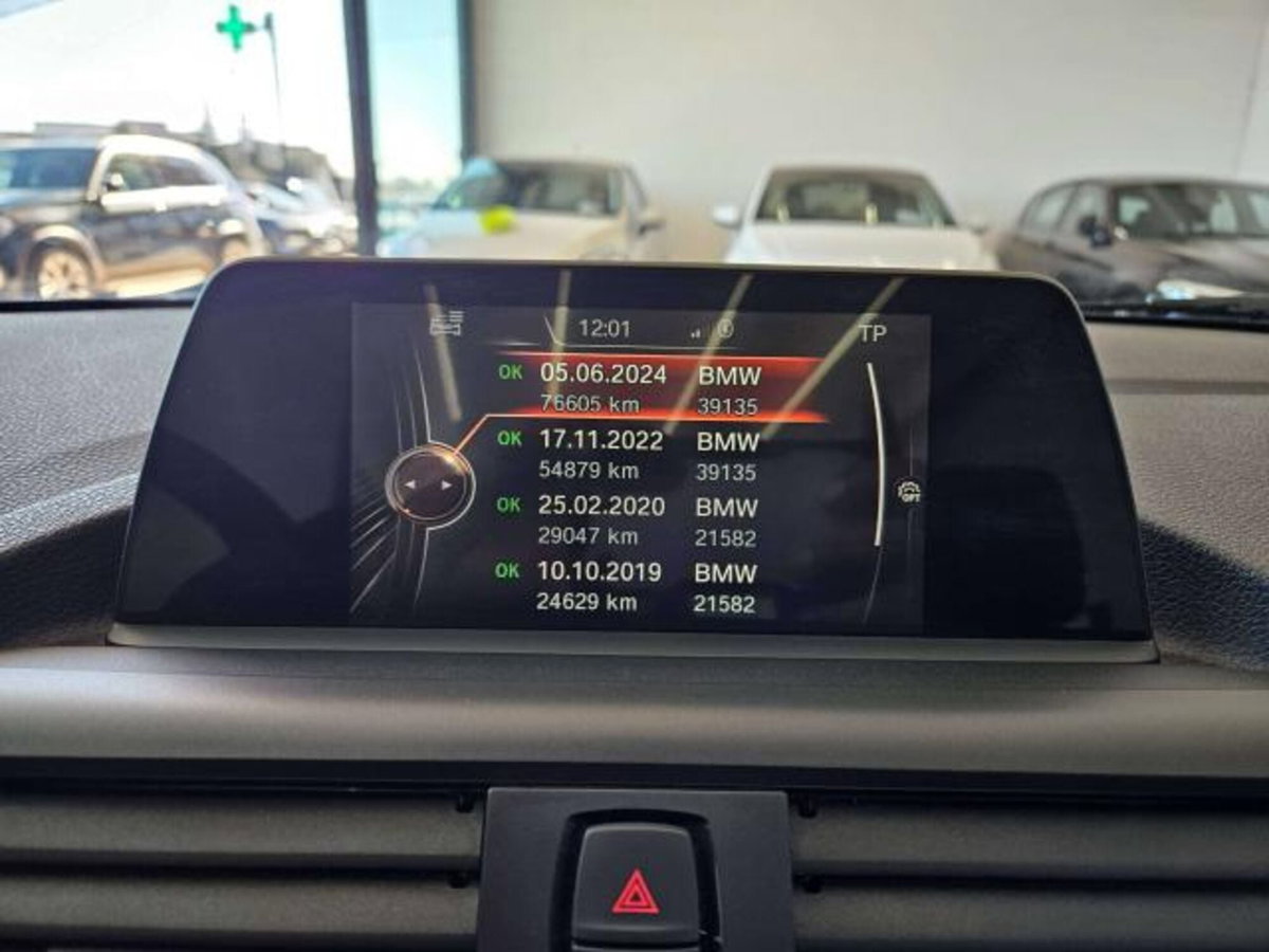 BMW Serie 2 Cabrio 220d  Sport (12)