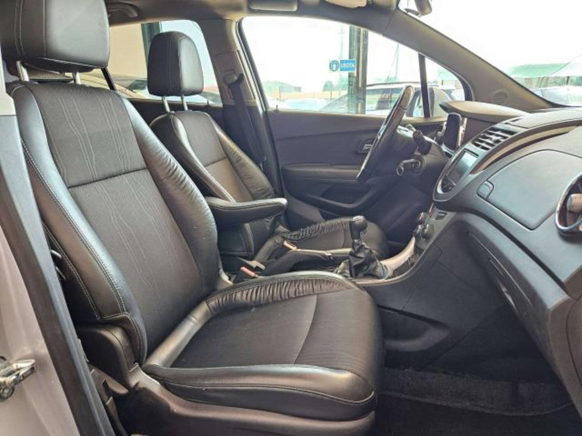 Chevrolet Trax 1.7 diesel FWD LTZ (7)
